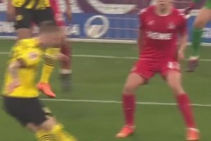 他真的能做到嗎？名場面：當年小羅連續(xù)四次擊中橫梁完整版！